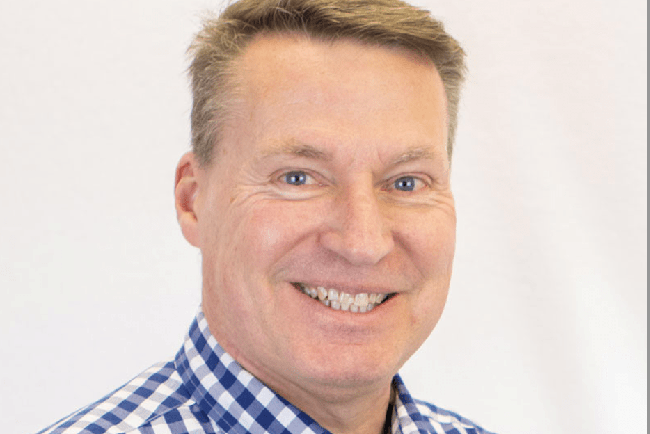 Tom Straub